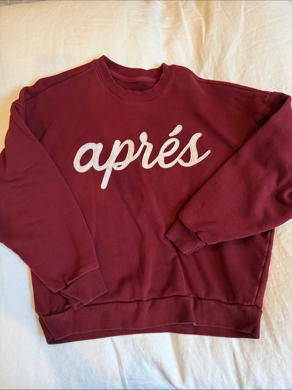 Women's Apres Crewneck Sweatshirt in Burgundy